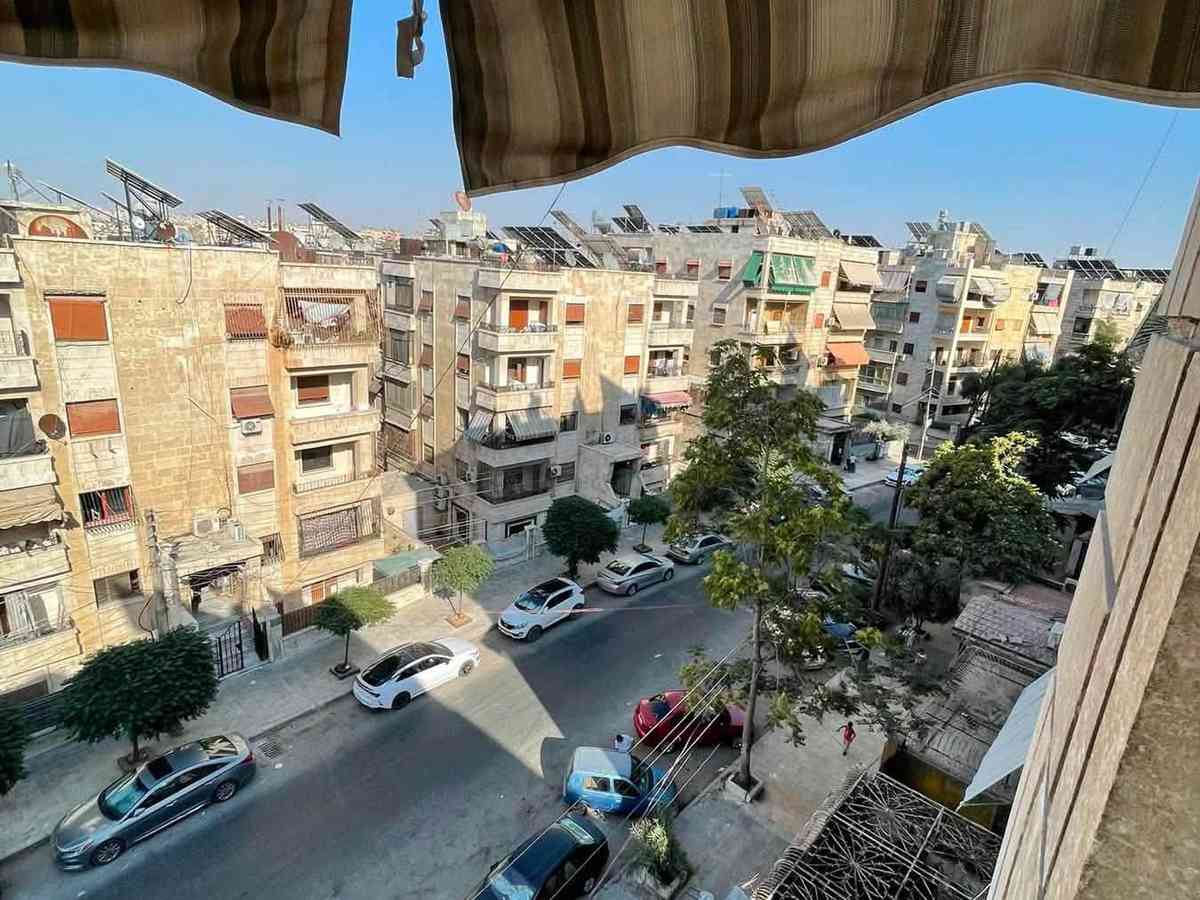 شقة 4 غرف 1 صالات طابق 4 مع فرش للإيجار