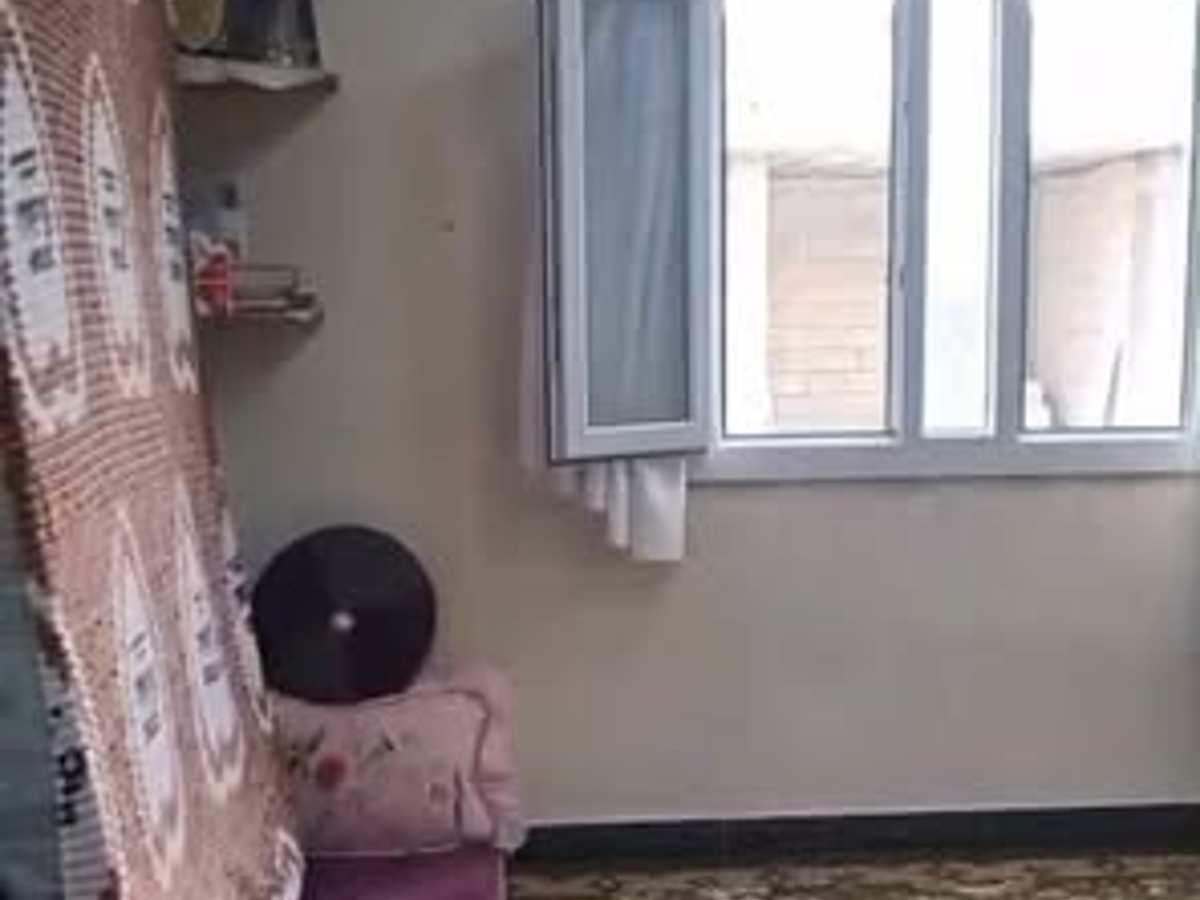 شقة 3 غرف طابق 4 للبيع