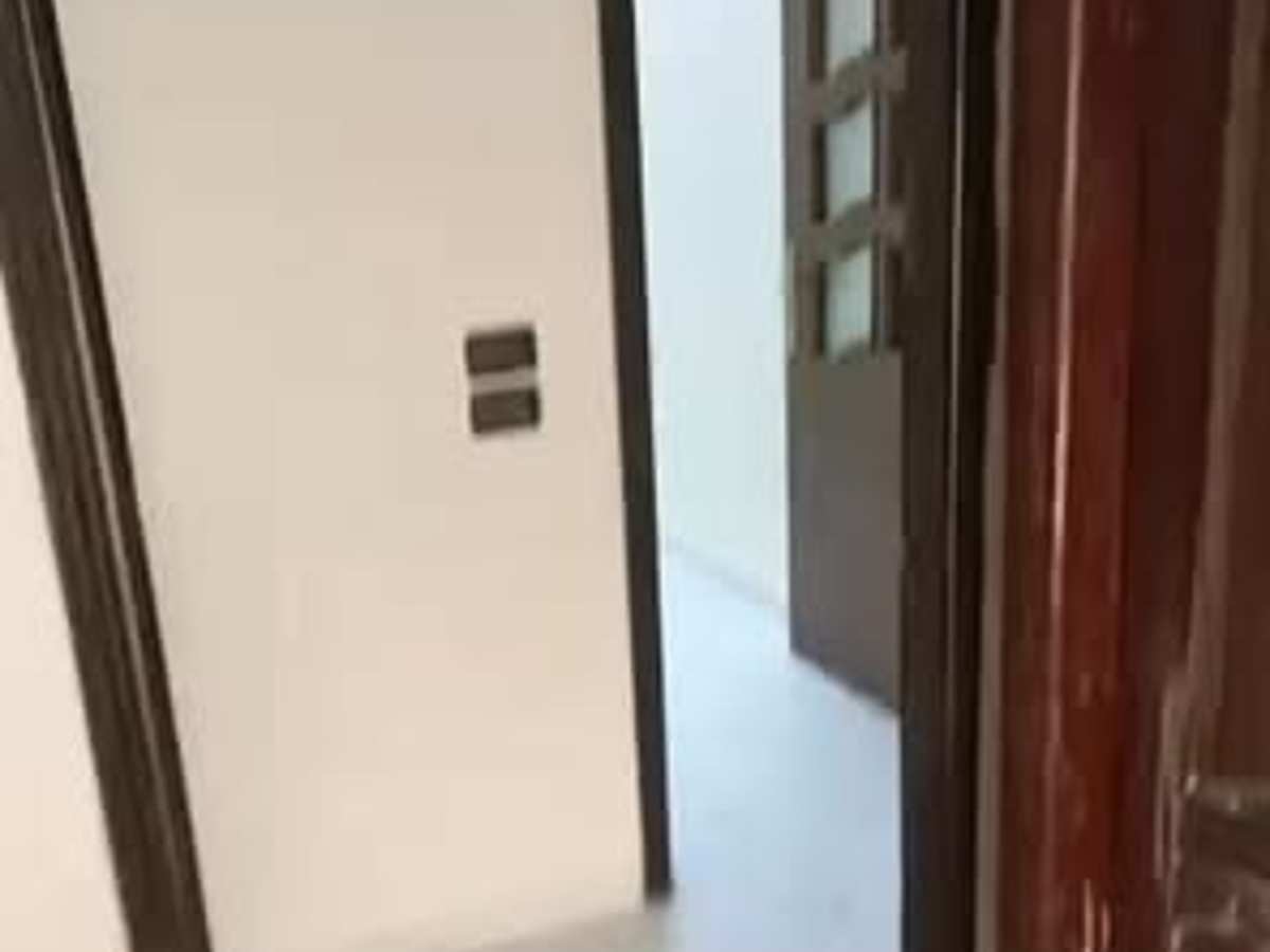 شقة 2 غرف 1 صالات طابق 3 للبيع