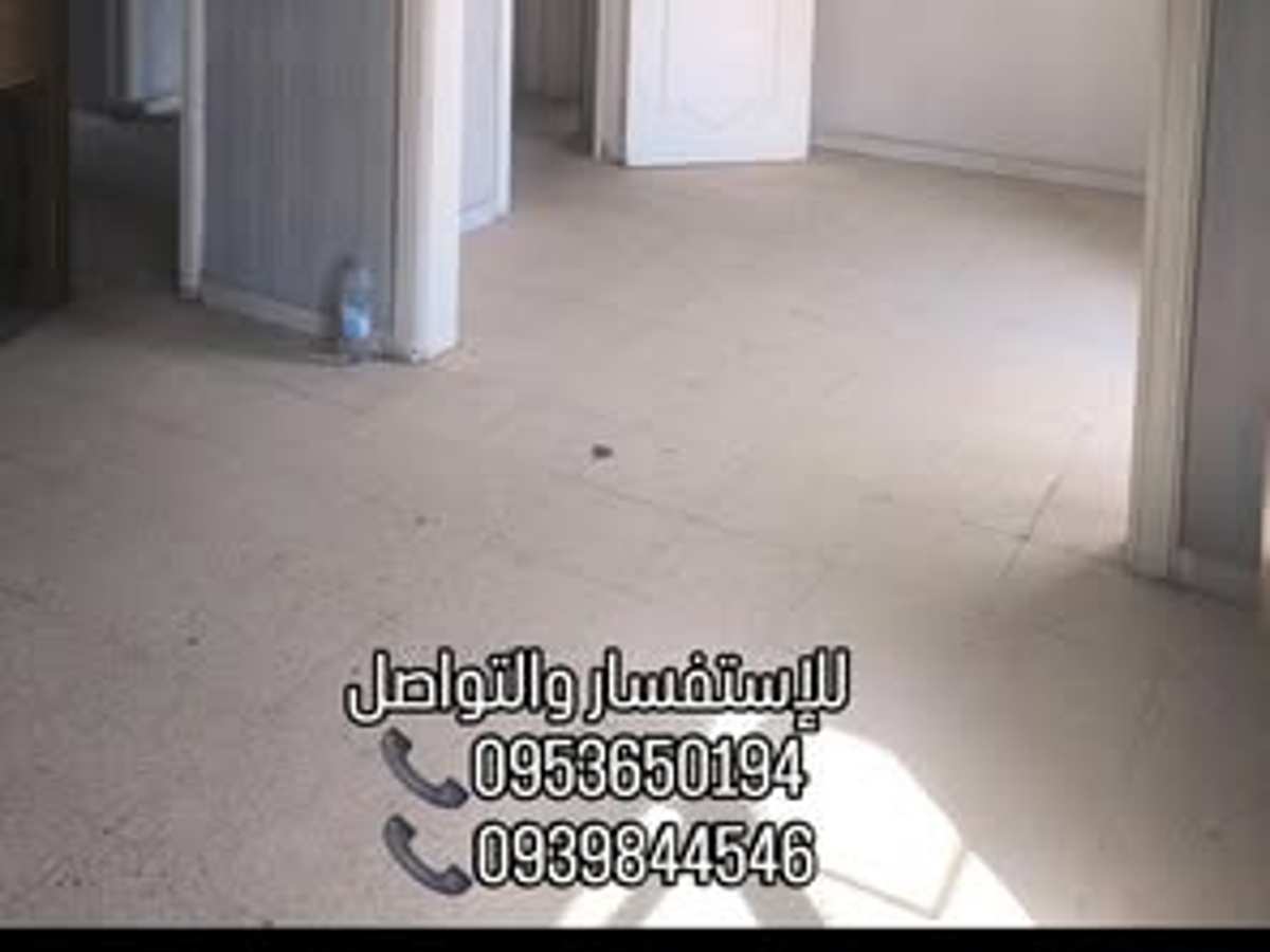 شقة 5 غرف طابق 3 للبيع