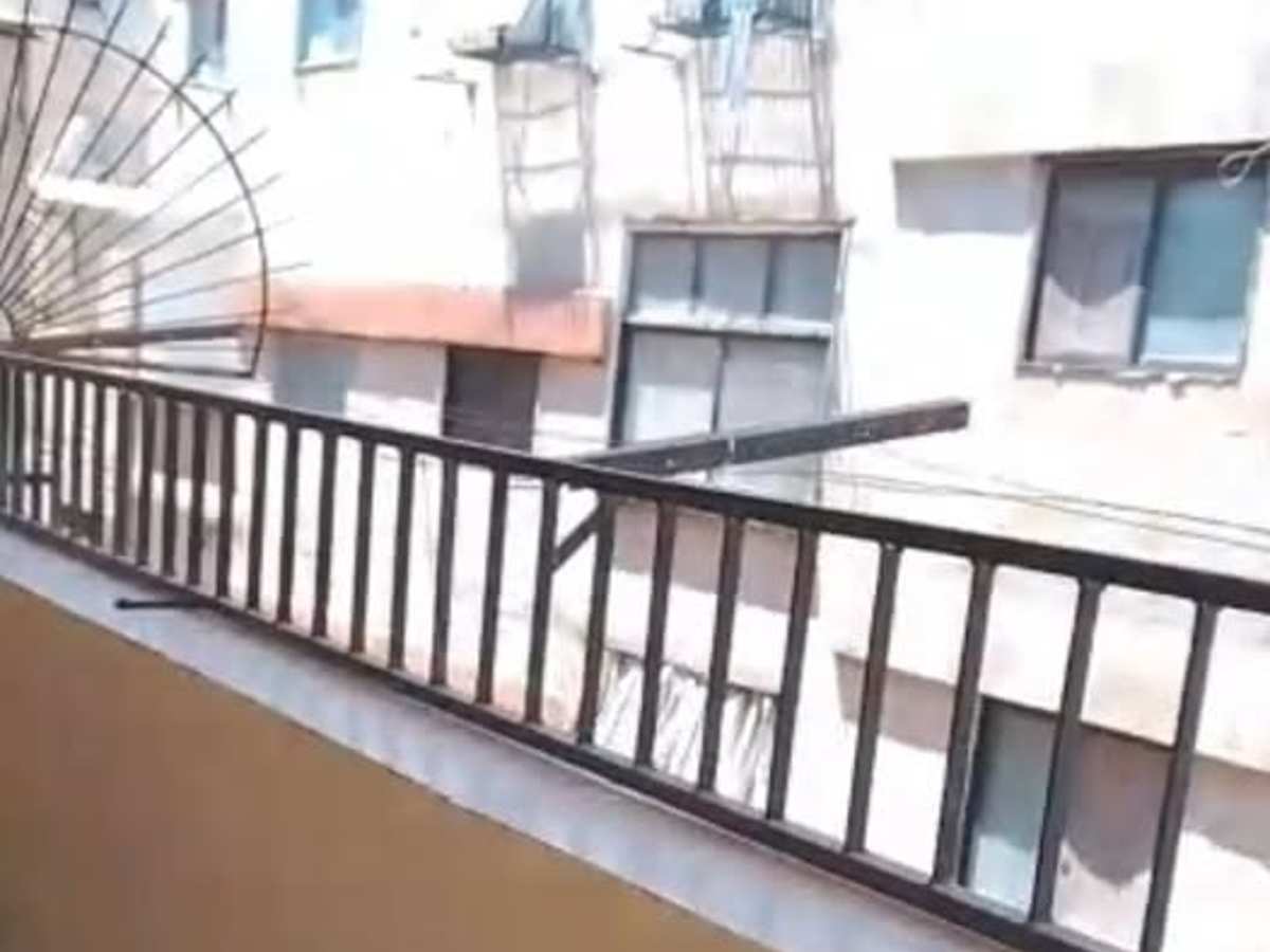 شقة 2 غرف 1 صالات طابق 2 مع فرش للبيع
