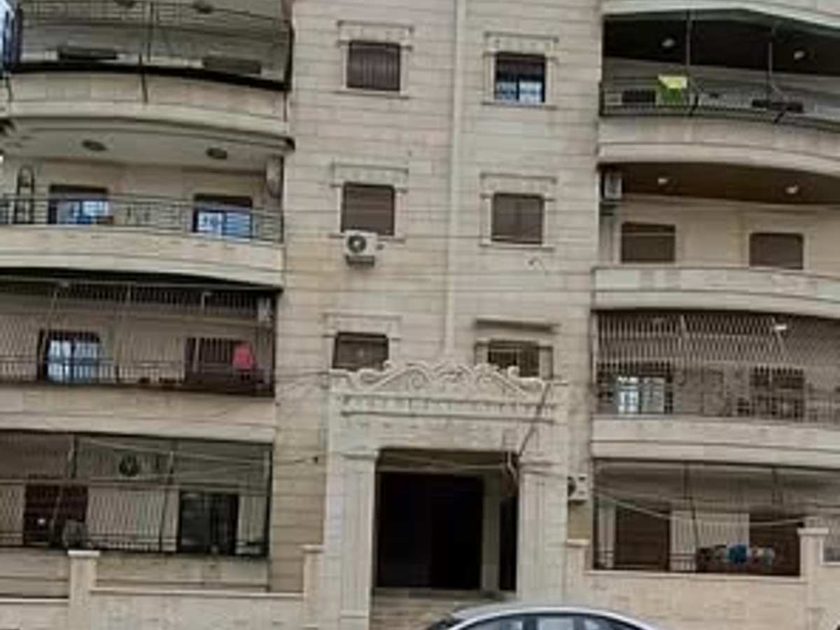 شقة 4 غرف طابق 2 للبيع
