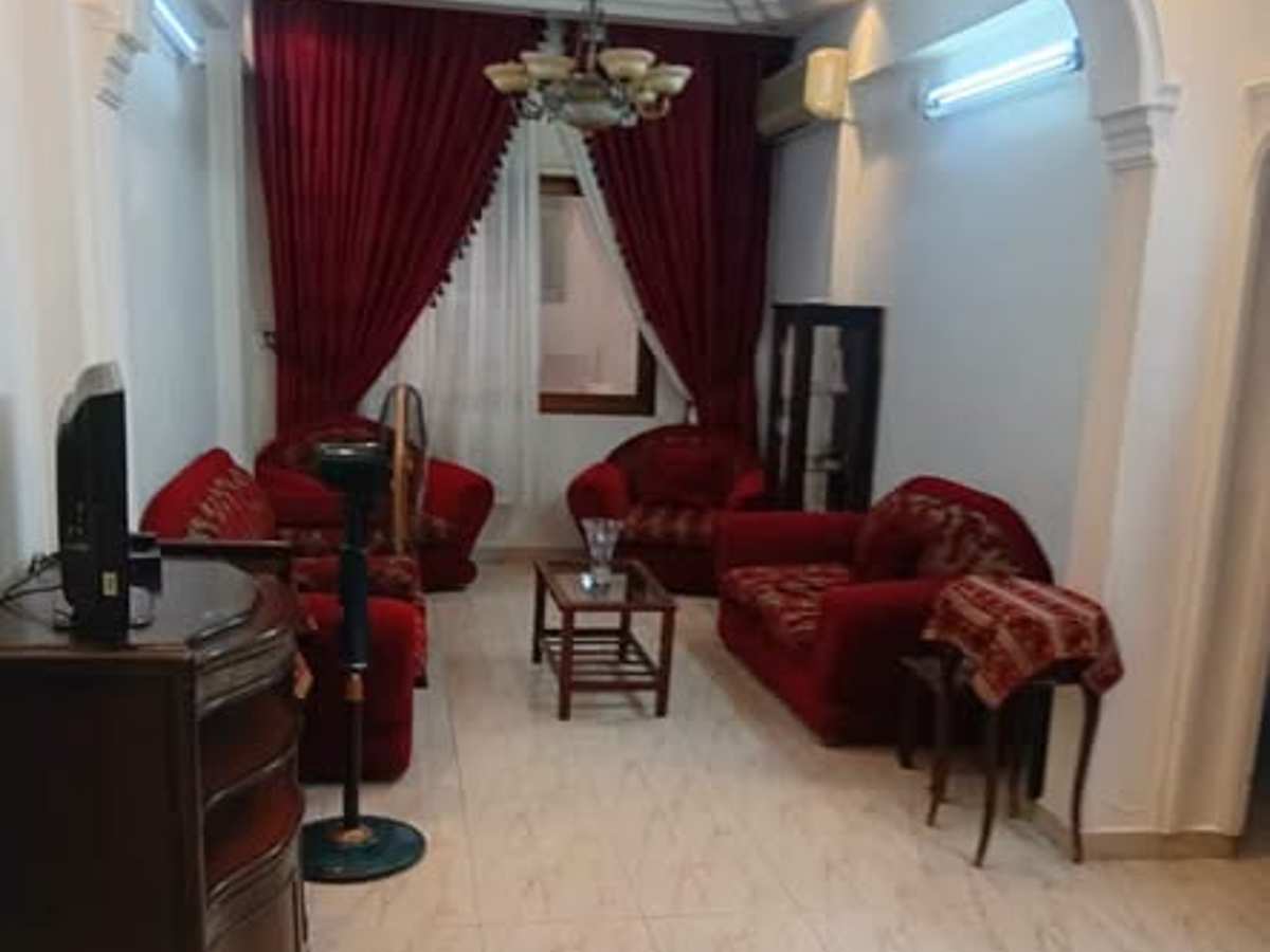 شقة 1 غرف 1 صالات طابق 2 مع فرش للإيجار اليومي