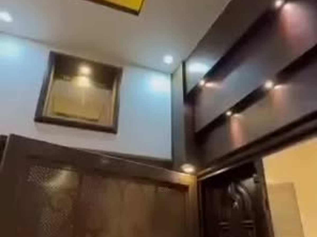 شقة 6 غرف 280م² طابق 2 مع فرش للبيع