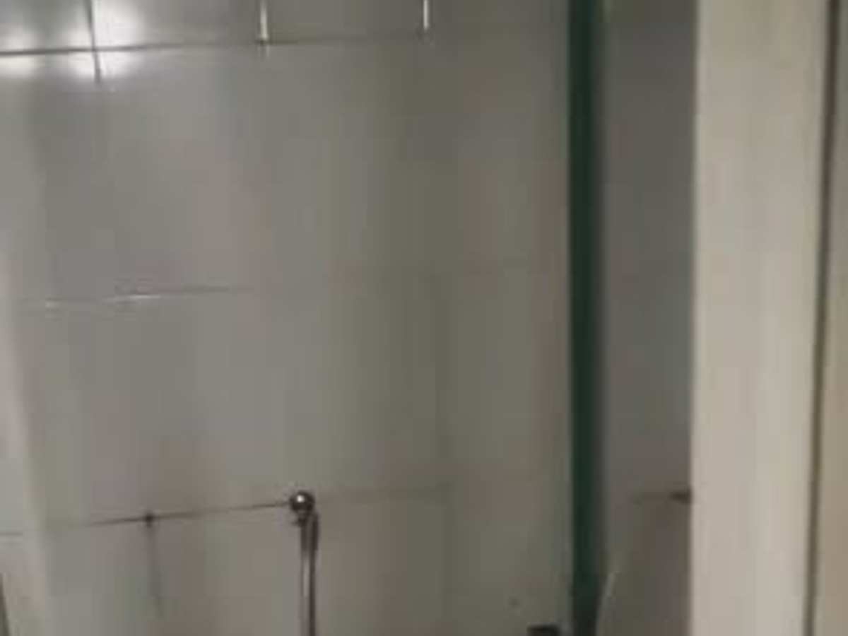 بناء 5 غرف 145م² للإيجار