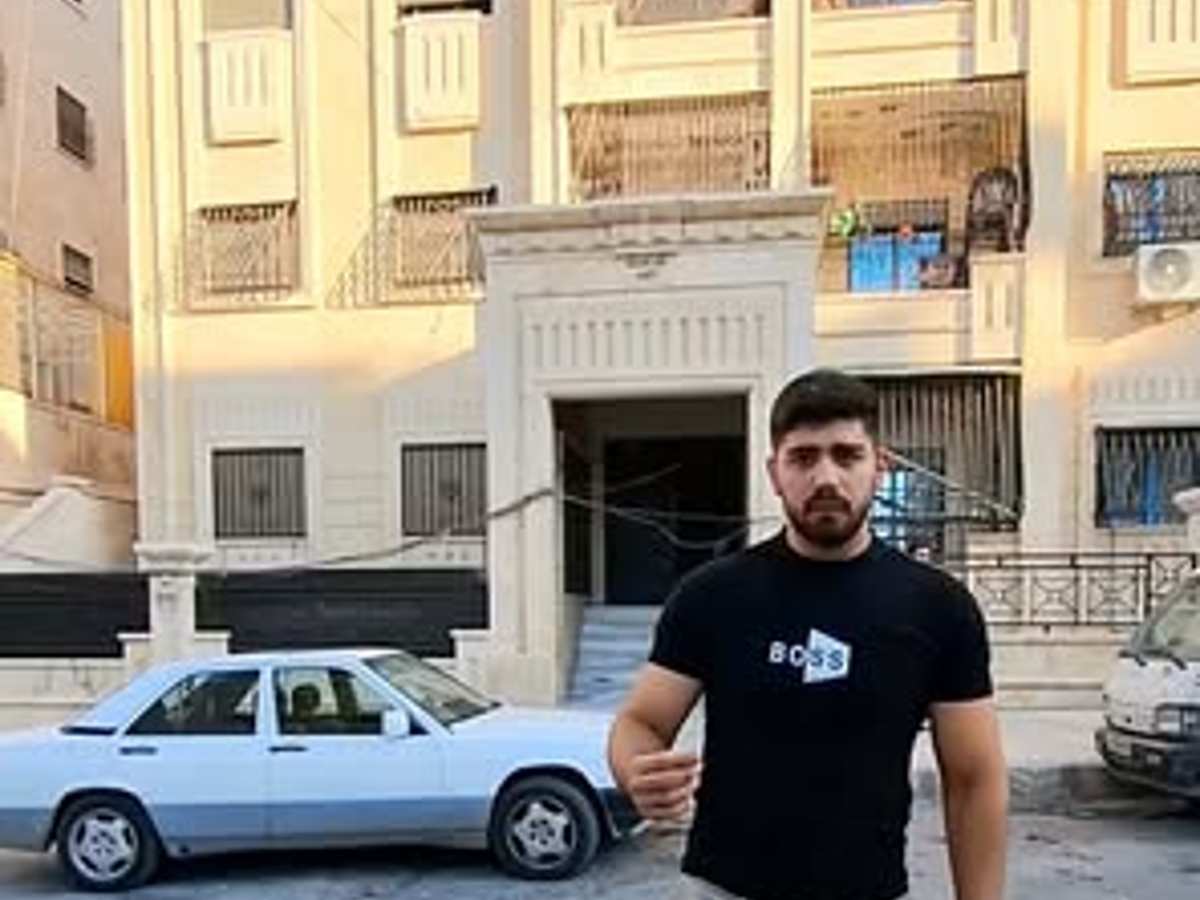 شقة 3 غرف 1 صالات طابق 3 للإيجار