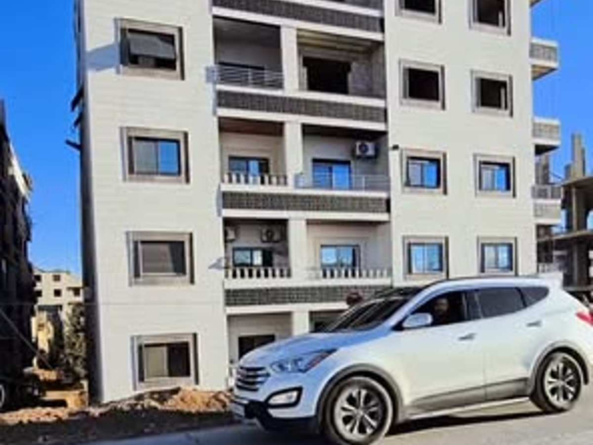 شقة 3 غرف 1 صالات طابق 2 للبيع