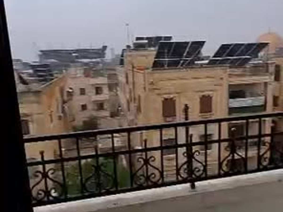 شقة 5 غرف 1 صالات طابق 3 للبيع