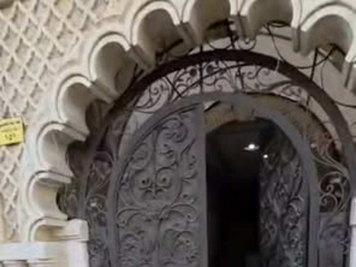 شقة 6 غرف للبيع