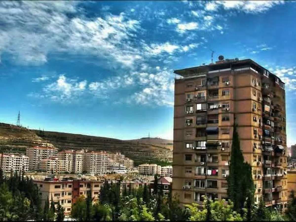 شقة 3 غرف 1 صالات 150م² طابق 5 مع فرش للإيجار