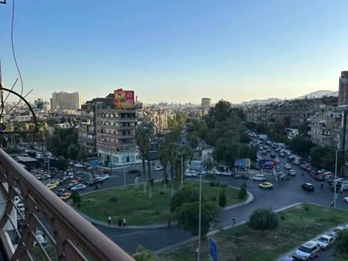 شقة 5 غرف 1 صالات 200م² طابق 4 للبيع