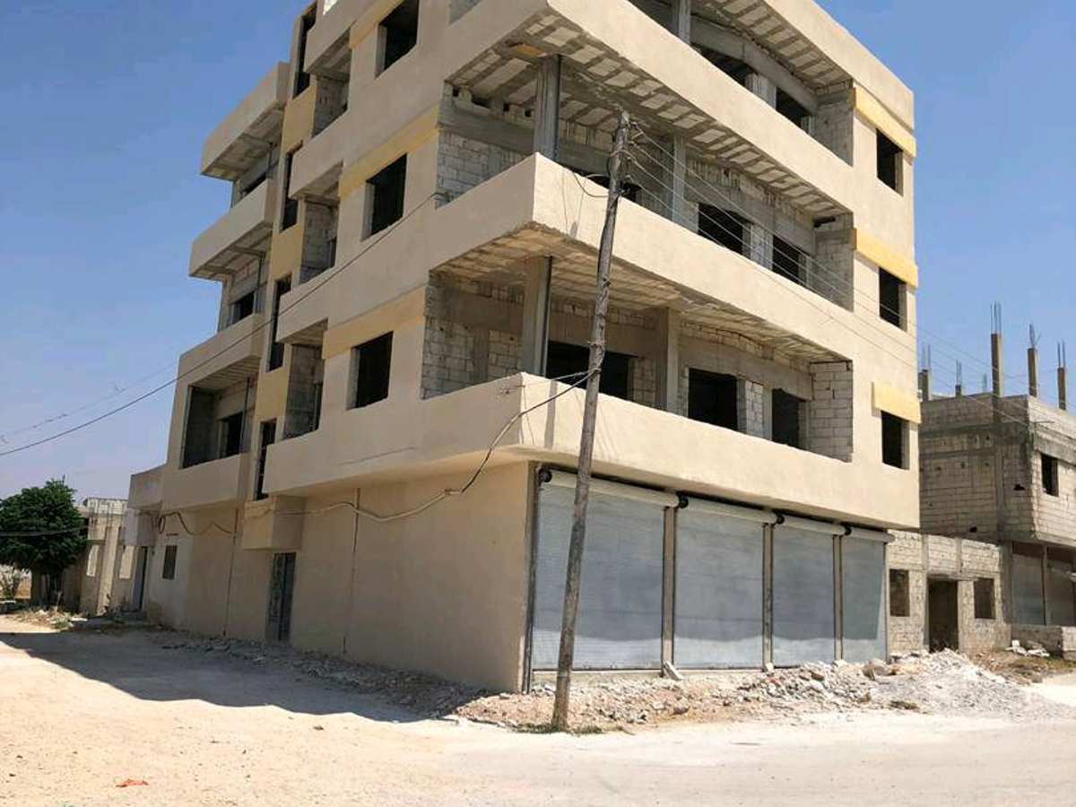 بناء 8 غرف 240م² للبيع