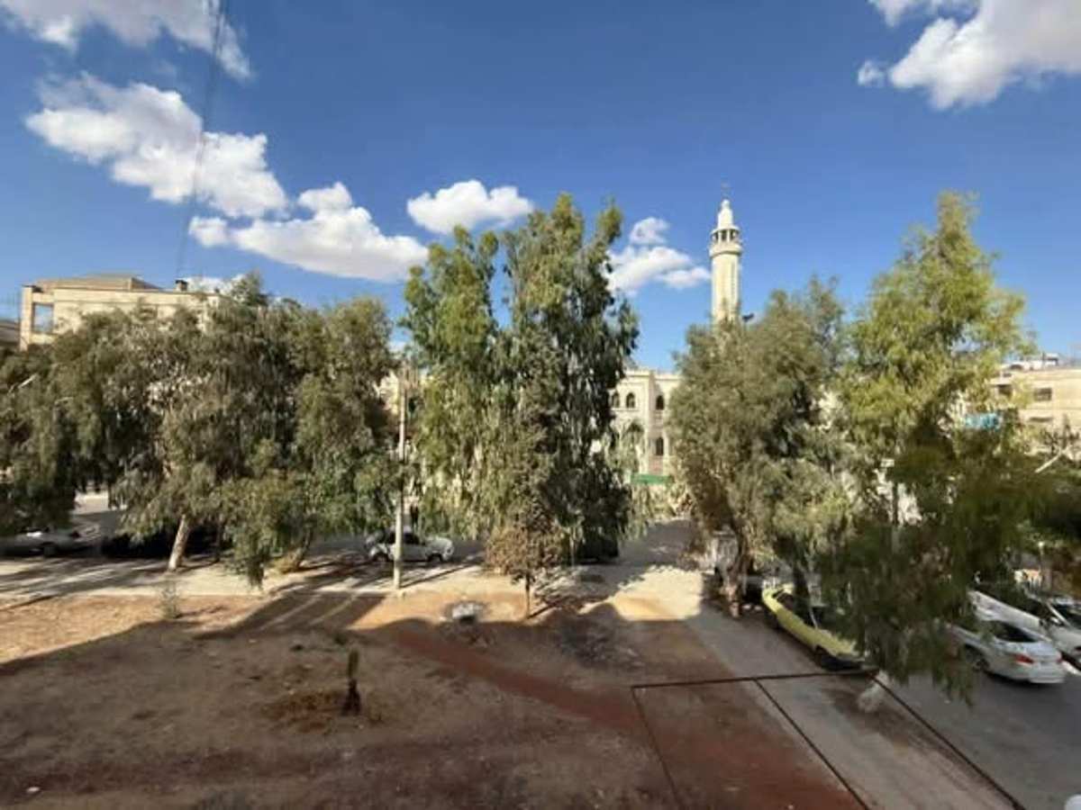 شقة 5 غرف 190م² طابق 1 للإيجار