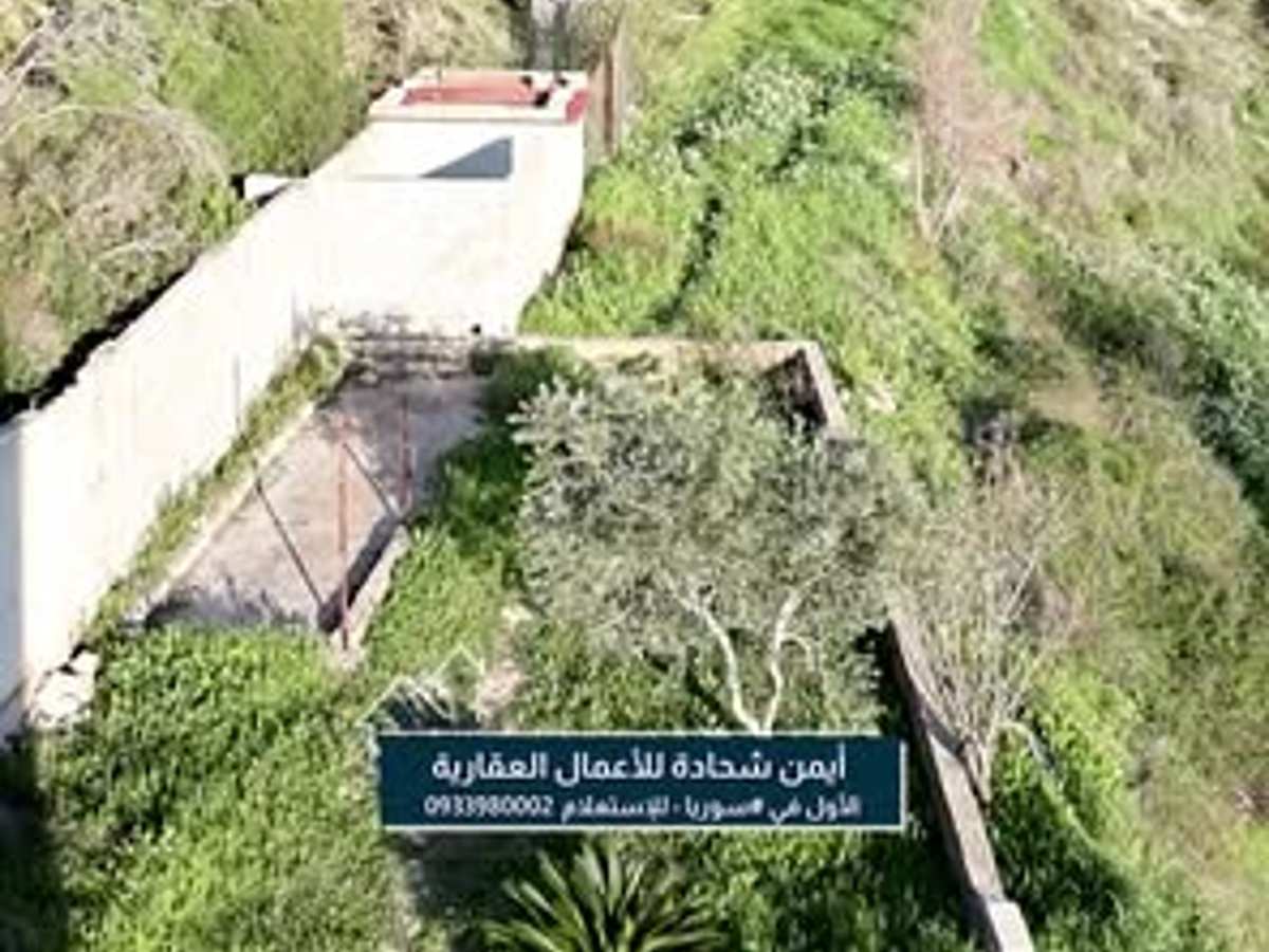 مزرعة 2 غرف 200م² للبيع