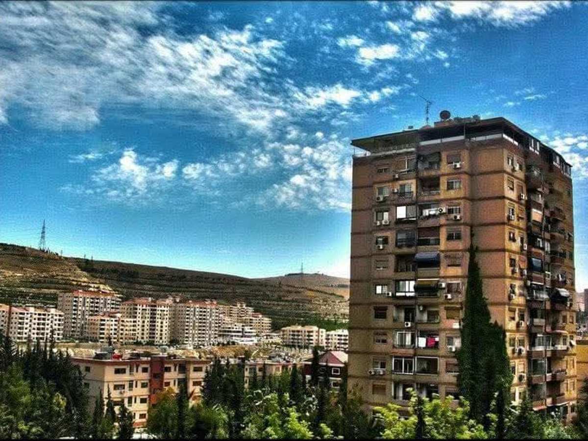 شقة 3 غرف 1 صالات 150م² طابق 5 مع فرش للإيجار