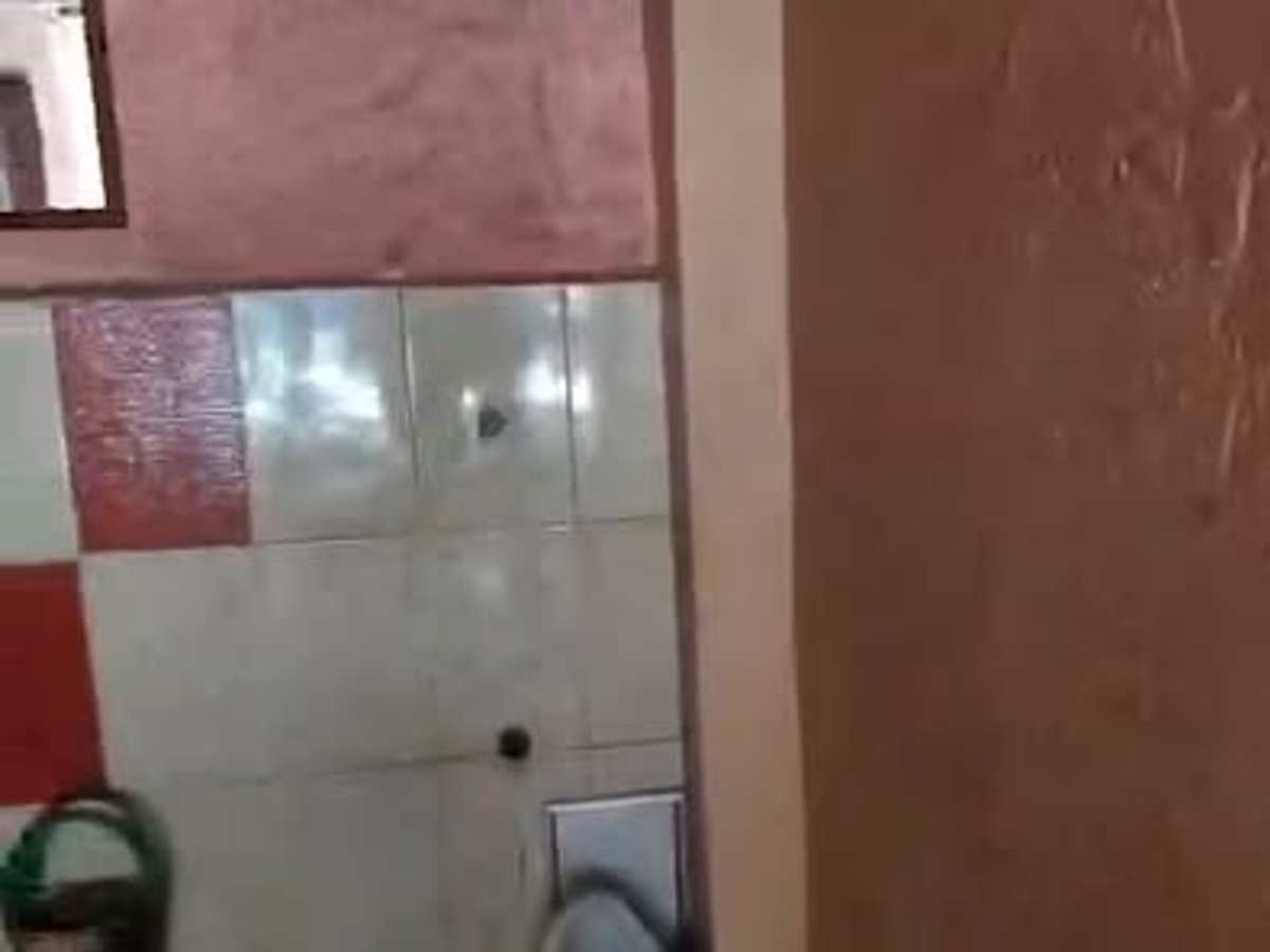 محل 20م² للإيجار