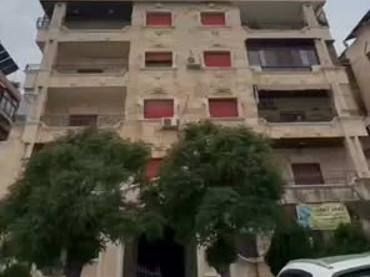 شقة 6 غرف 280م² طابق 1 للبيع