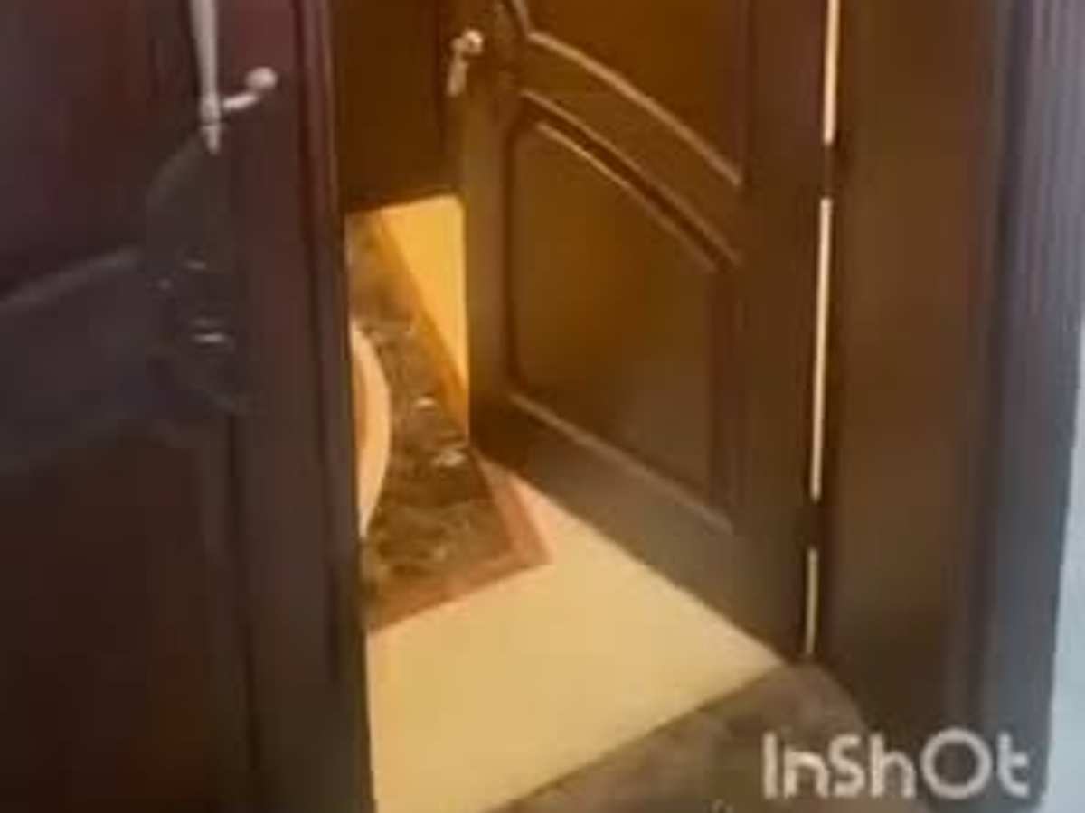 شقة 6 غرف 280م² طابق 2 للبيع