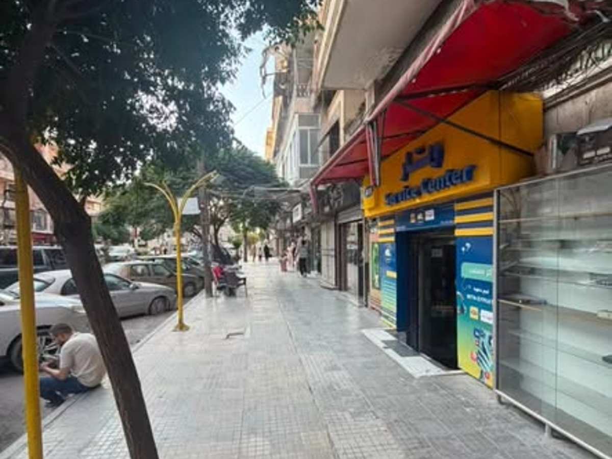 صالة 140م² للبيع