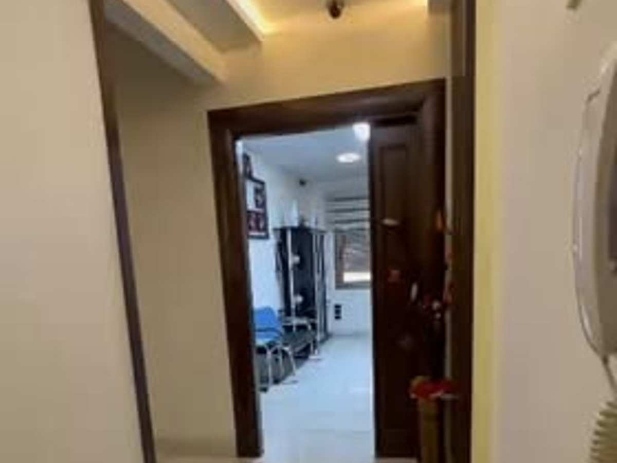 شقة 4 غرف طابق 1 مع فرش للإيجار