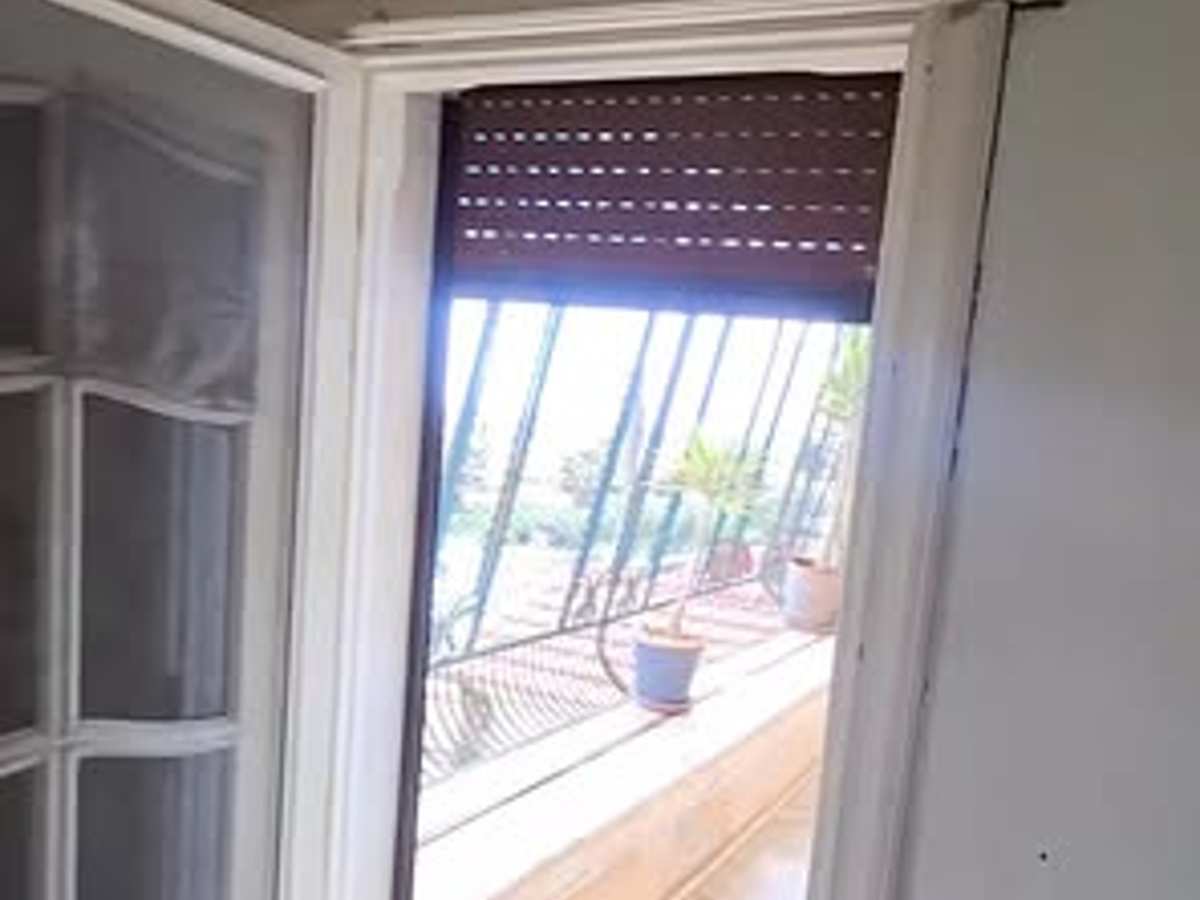 شقة 5 غرف 220م² طابق 1 للبيع