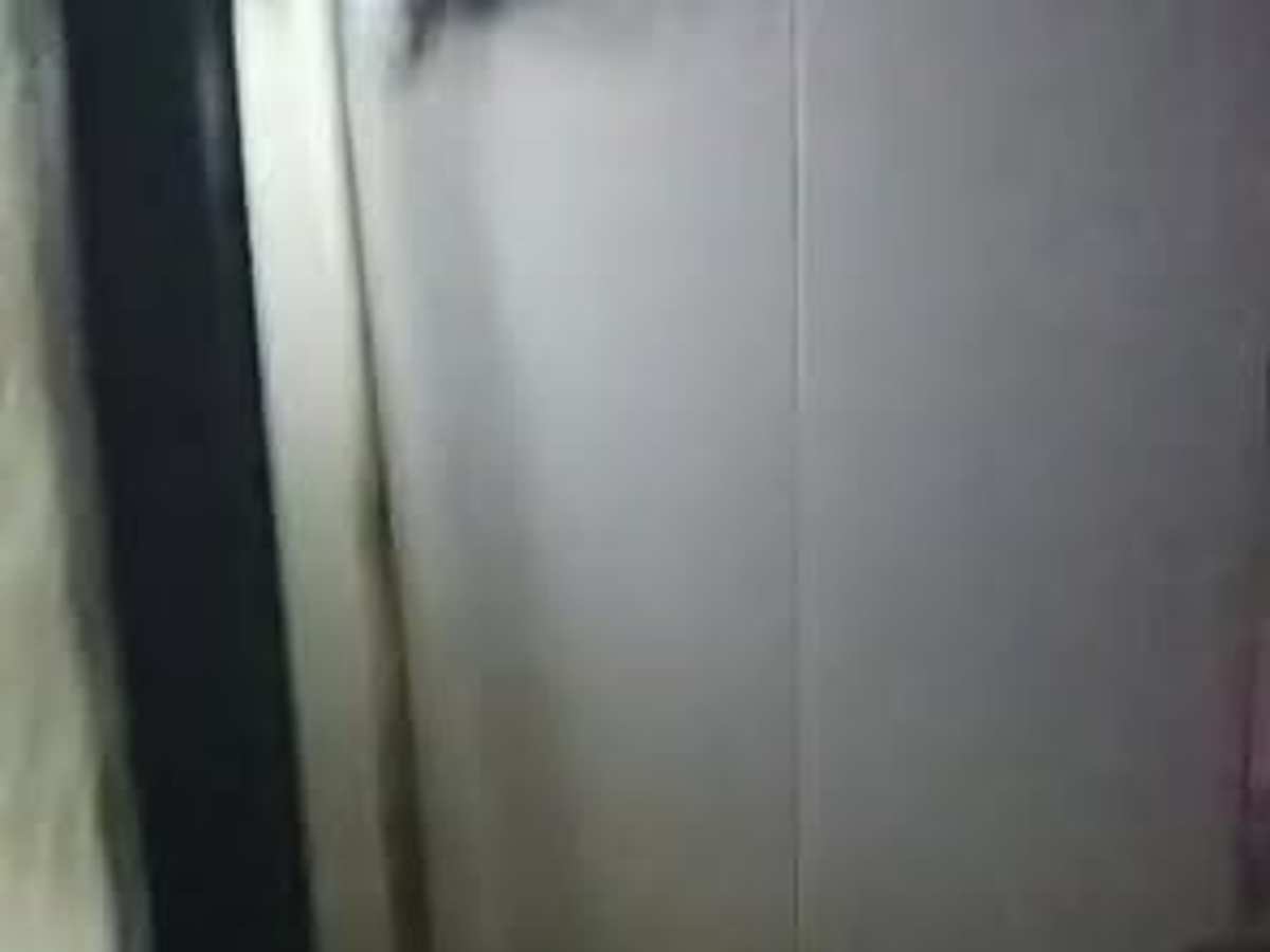 شقة 1 غرف 1 صالات طابق 3 للبيع