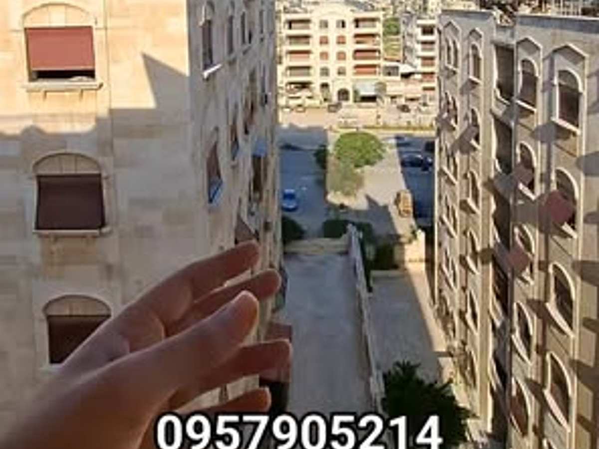 شقة 6 غرف 250م² طابق 5 للبيع