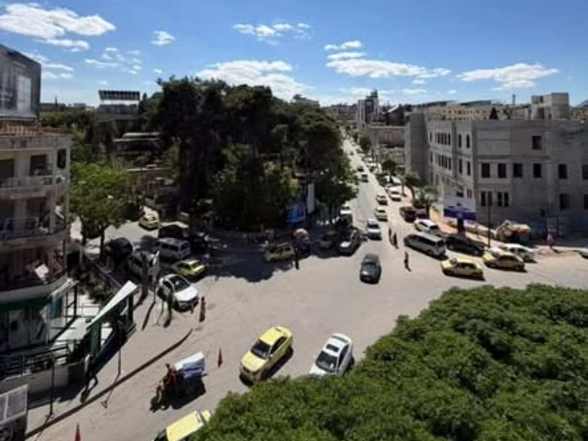 شقة 6 غرف 240م² طابق 3 للبيع