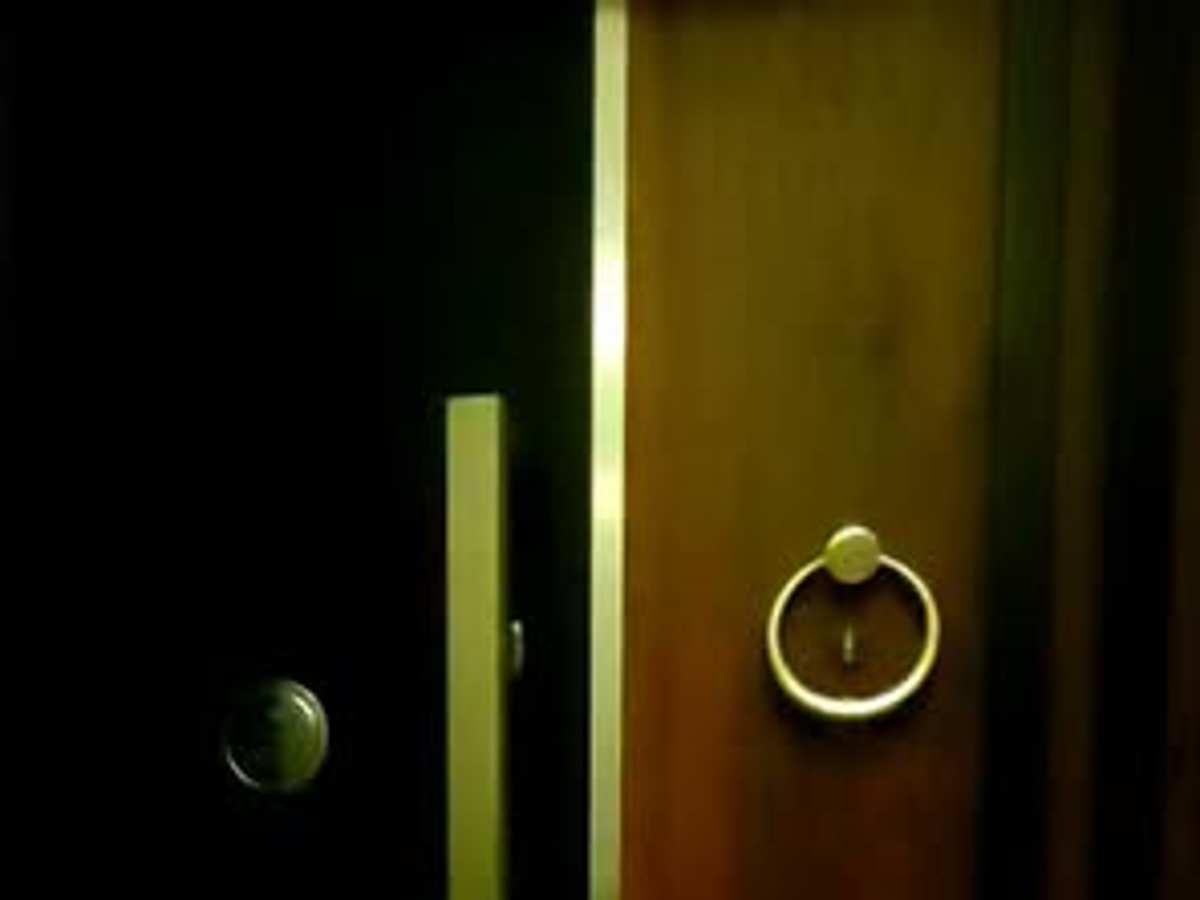شقة 6 غرف طابق 4 مع فرش للبيع