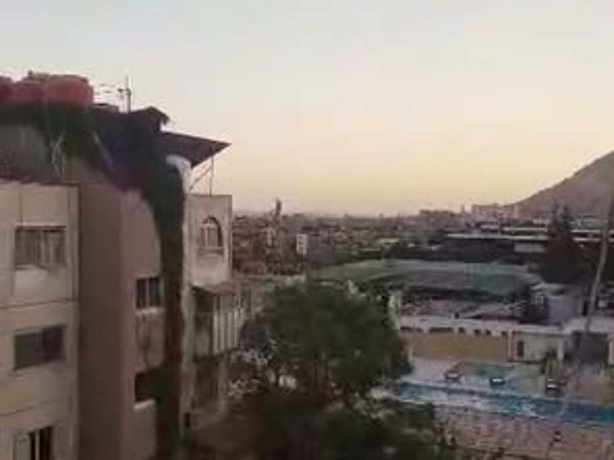 شقة 3 غرف 1 صالات 100م² طابق 4 للبيع