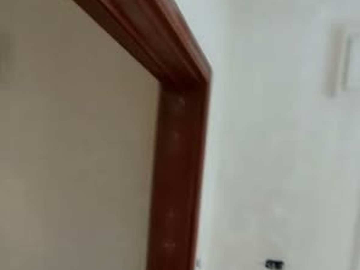 شقة 4 غرف 160م² طابق 1 للإيجار