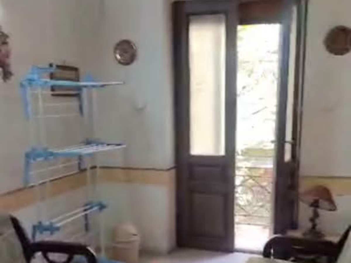 شقة 1 غرف طابق 1 مع فرش للإيجار