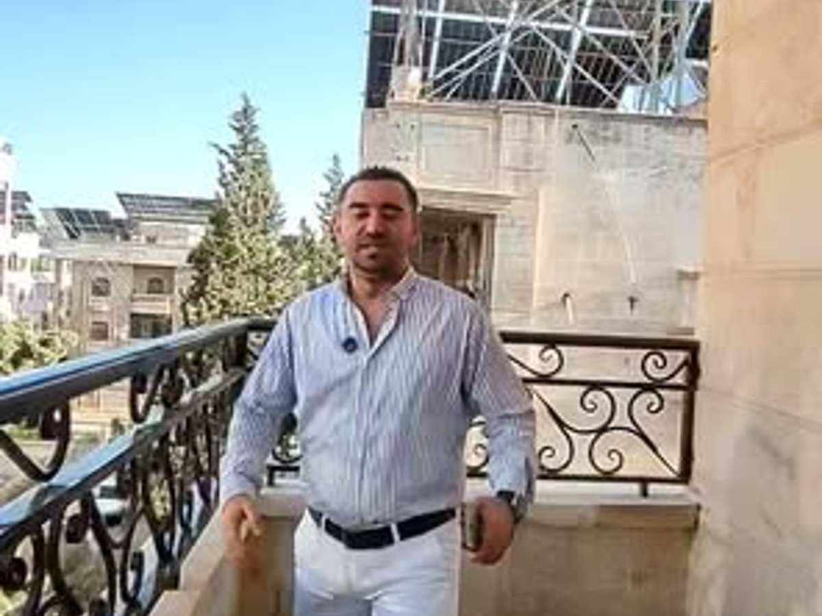 شقة 4 غرف 1 صالات 160م² طابق 2 مع فرش للبيع
