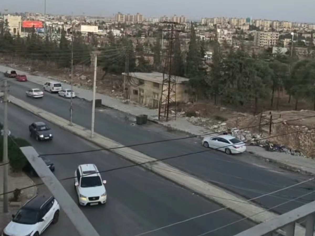 شقة 5 غرف طابق 3 للإيجار