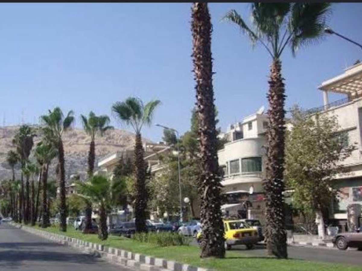 شقة 1 غرف 1 صالات طابق 3 مع فرش للإيجار