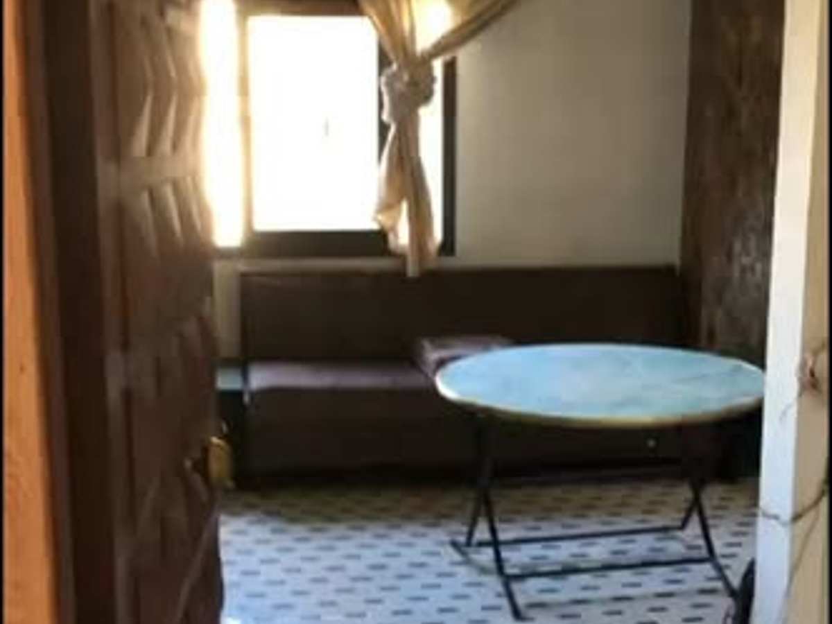 شقة 1 غرف 1 صالات طابق 2 مع فرش للإيجار