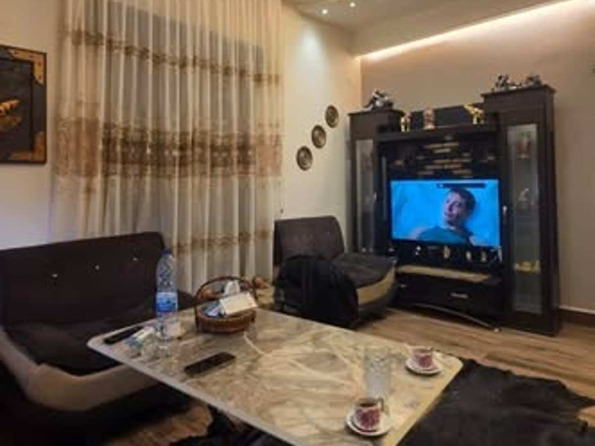 شقة 5 غرف 1 صالات 190م² طابق 1 للبيع
