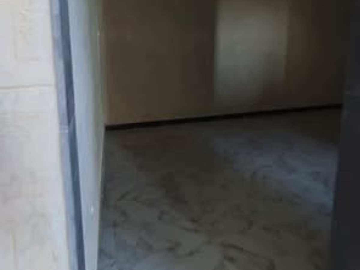 مخزن 750م² للإيجار