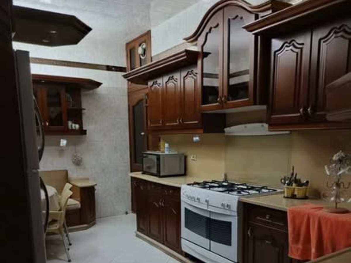 شقة 7 غرف 290م² للبيع