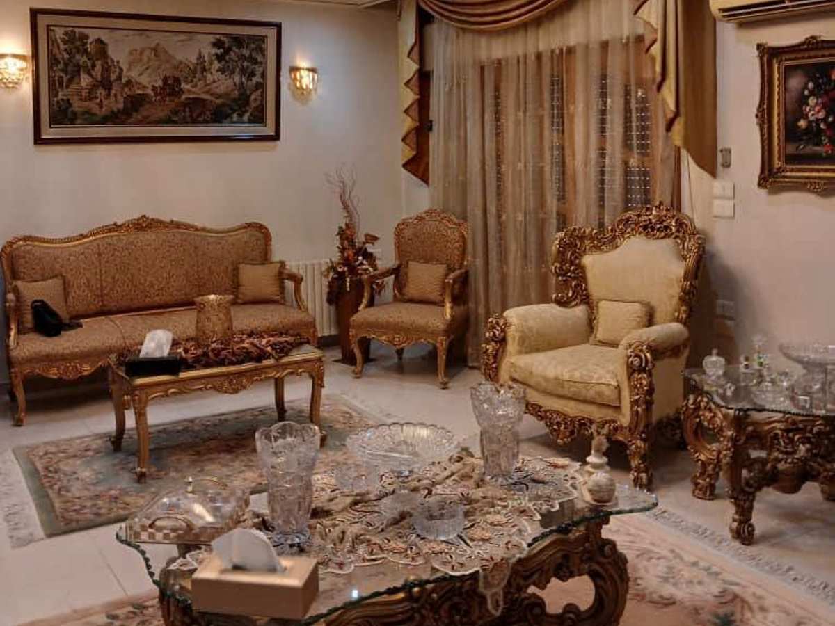 شقة 3 غرف 1 صالات طابق 1 مع فرش للإيجار