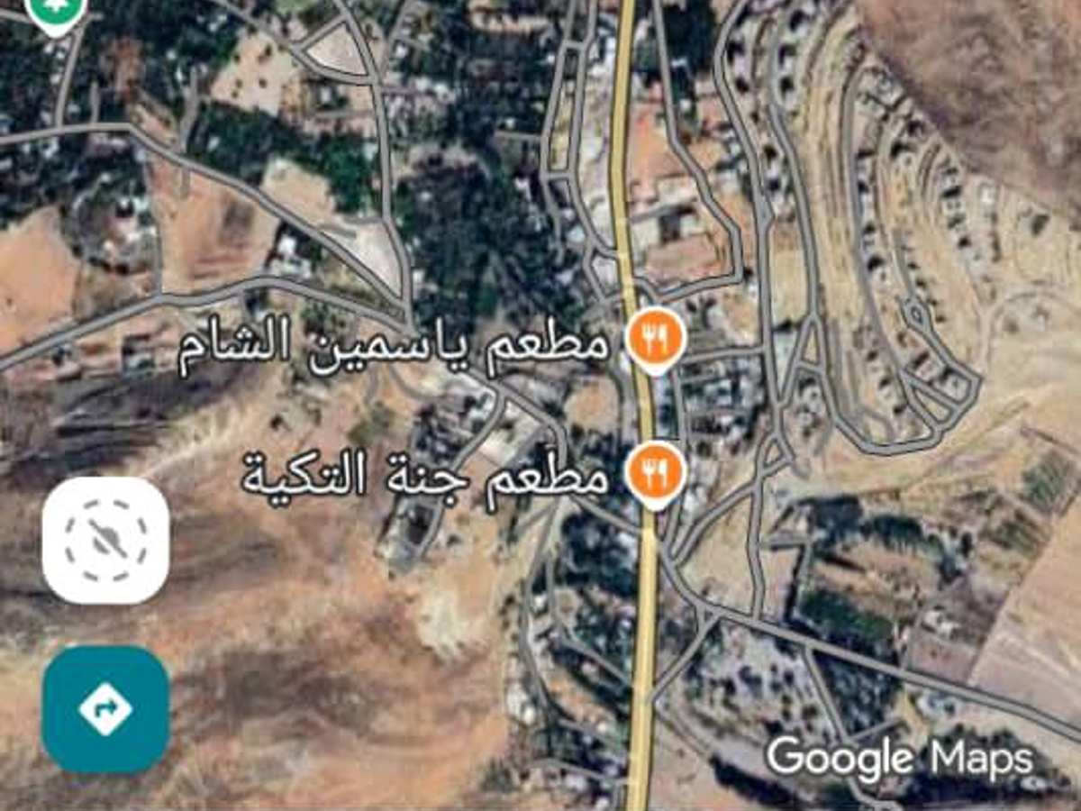 أرض 25000م² للبيع