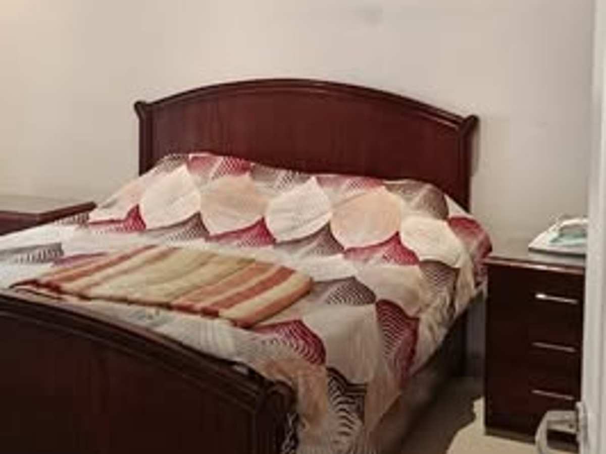 شقة 2 غرف 1 صالات 100م² طابق 4 مع فرش للإيجار