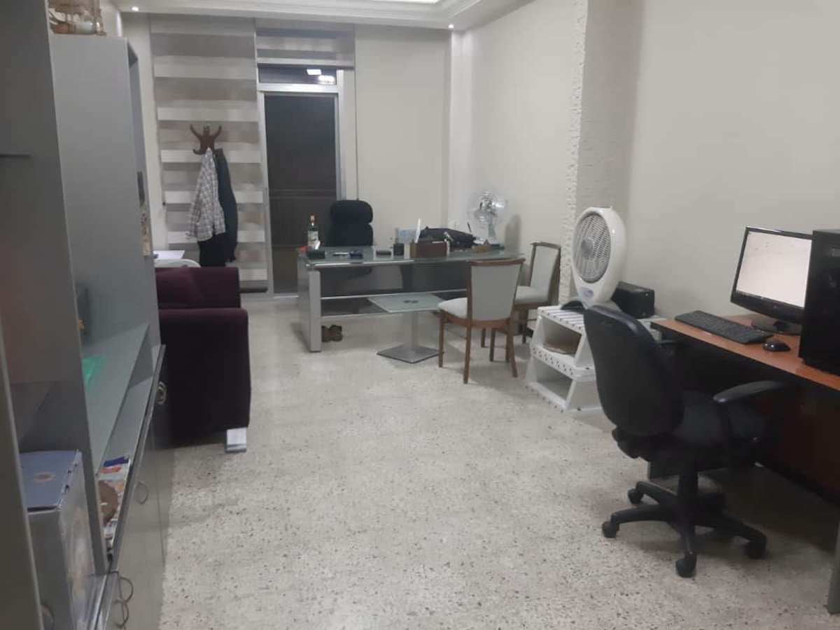 مكتب 85م² طابق 3 مع فرش للإيجار