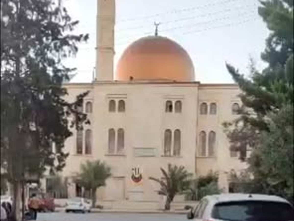 شقة 6 غرف 300م² طابق 1 للبيع
