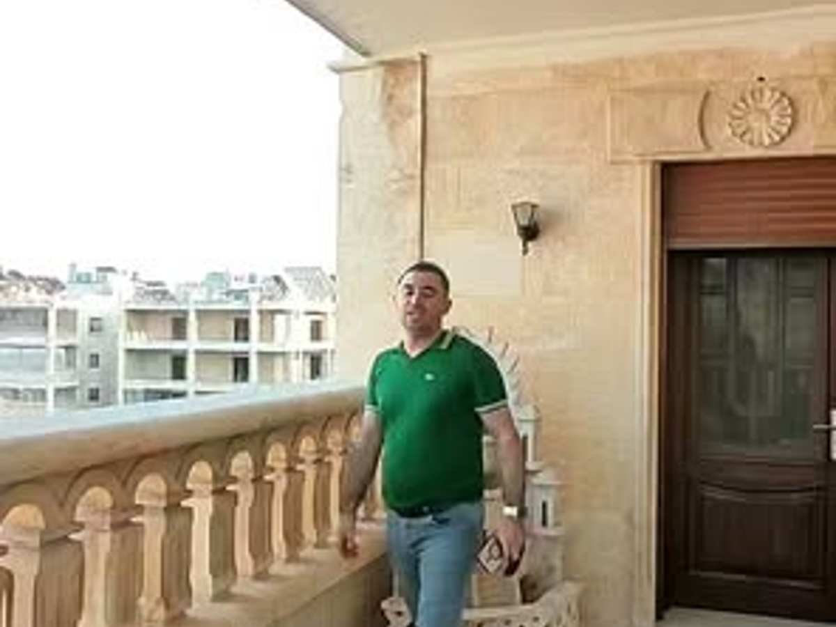 شقة 6 غرف 270م² طابق 4 مع فرش للبيع