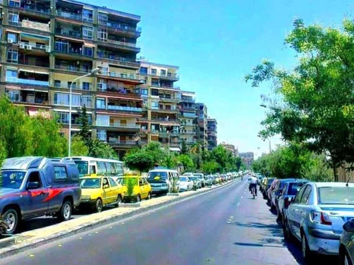 شقة 5 غرف 1 صالات 185م² طابق 8 للبيع