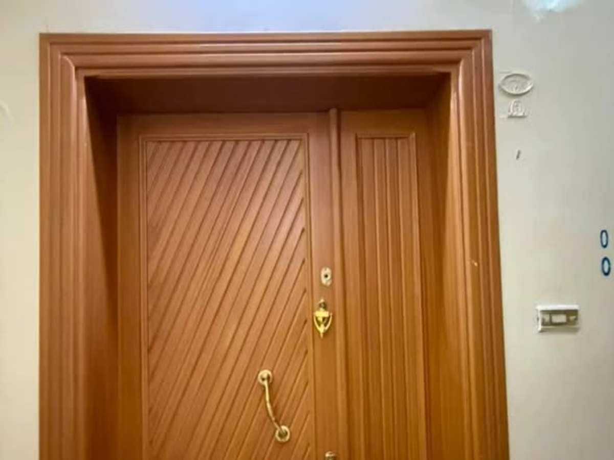 شقة 4 غرف طابق 1 مع فرش للإيجار
